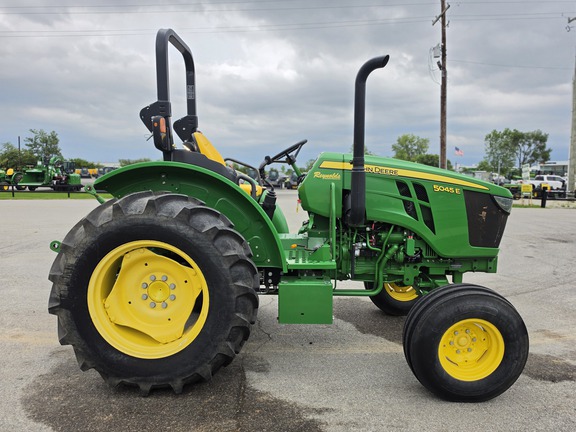 2022 John Deere 5045E Tractor