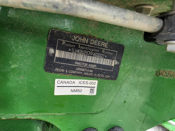 2019 John Deere 4052R Tractor Compact