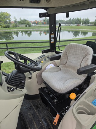 2019 John Deere 4052R Tractor Compact