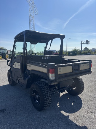 2022 John Deere XUV 835M ATV