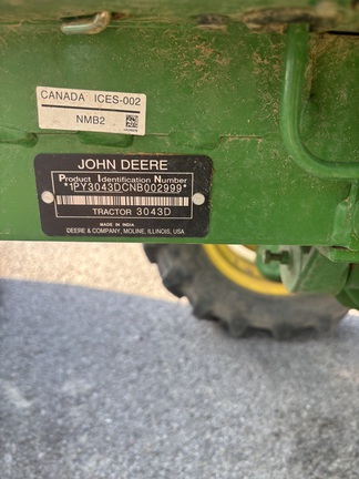 2022 John Deere 3043D Tractor Compact
