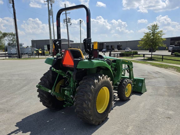 2022 John Deere 3043D Tractor Compact