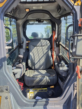 2025 John Deere 335 P Compact Track Loader
