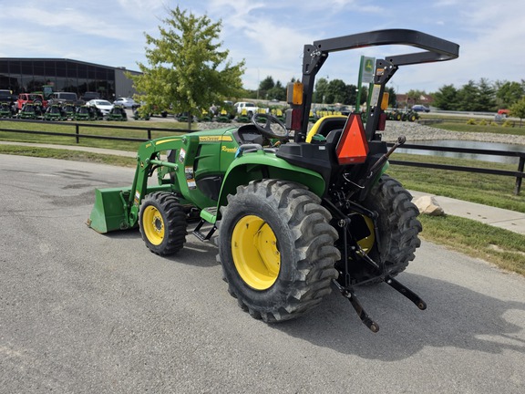 2019 John Deere 3025E Tractor Compact