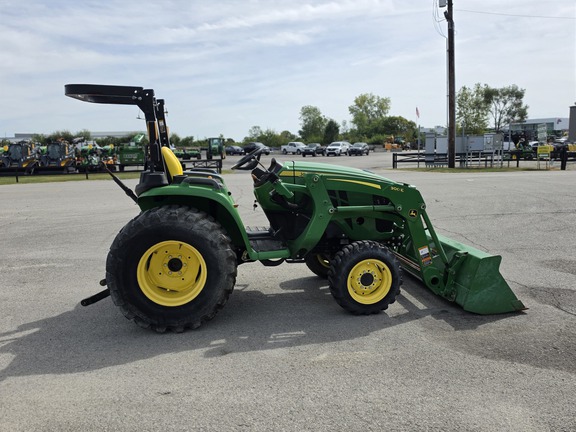 2019 John Deere 3025E Tractor Compact