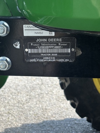 2023 John Deere 3032E Tractor Compact