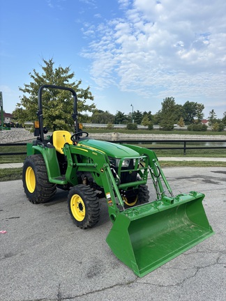 2023 John Deere 3025E Tractor Compact