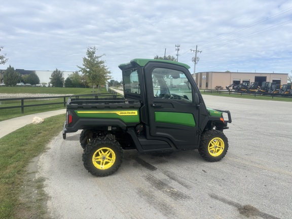 2025 John Deere XUV 845M HVAC Cab ATV