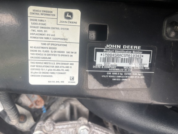 2025 John Deere XUV 845M HVAC Cab ATV