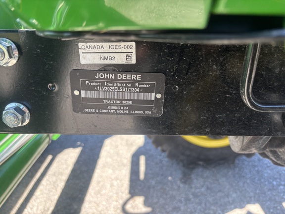 2025 John Deere 3025E Tractor Compact