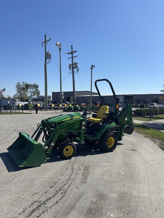 2023 John Deere 1025R Tractor Compact
