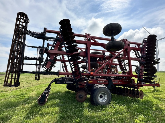 2011 Case IH 330 Misc