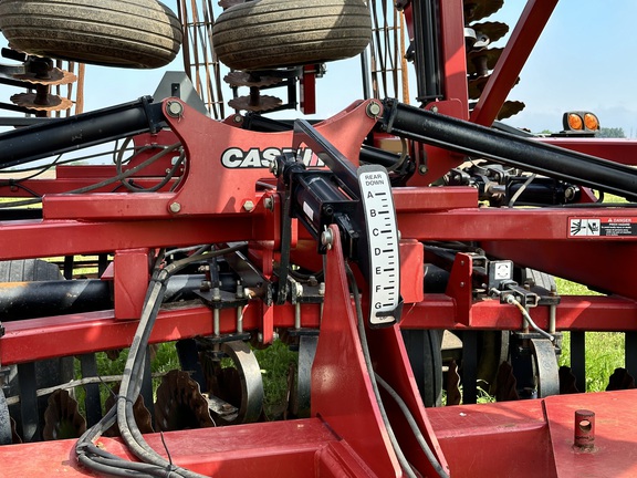 2011 Case IH 330 Misc