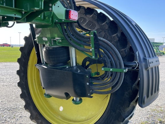 2018 John Deere R4038 Sprayer/High Clearance