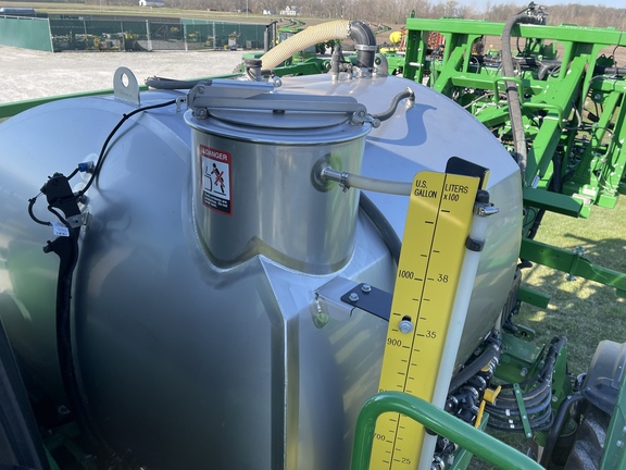 2018 John Deere R4038 Sprayer/High Clearance