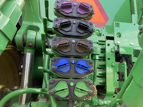 2022 John Deere 7R 290 Tractor