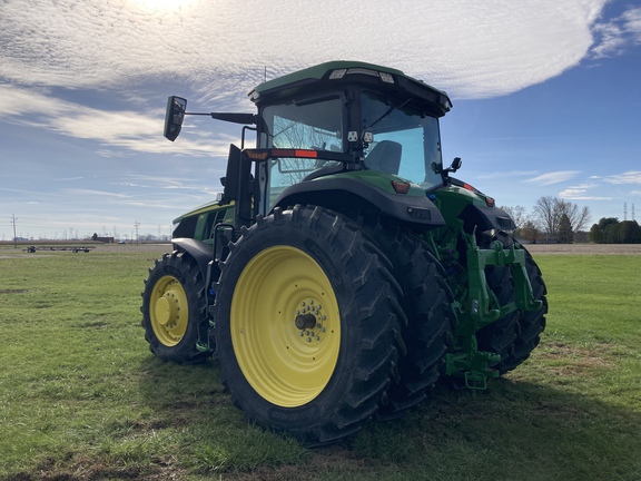 2022 John Deere 7R 290 Tractor