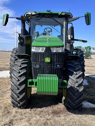 2022 John Deere 7R 290 Tractor