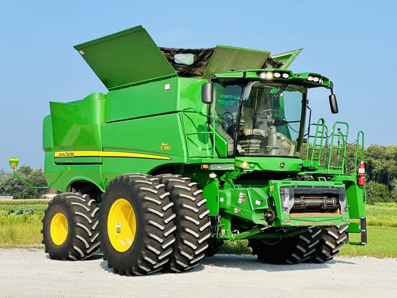 2021 John Deere S780 Combine