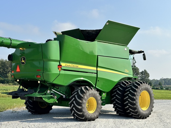 2021 John Deere S780 Combine
