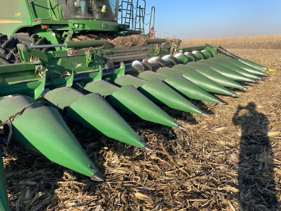 2021 John Deere C12F Header Corn Head