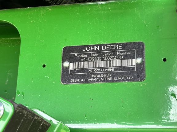 2022 John Deere X9 1000 Combine