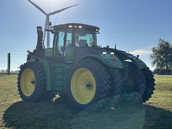 2017 John Deere 9470R Tractor 4WD