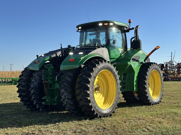 2017 John Deere 9470R Tractor 4WD