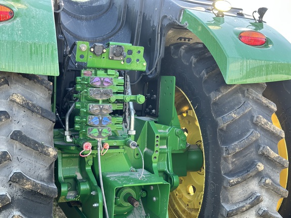 2017 John Deere 9470R Tractor 4WD