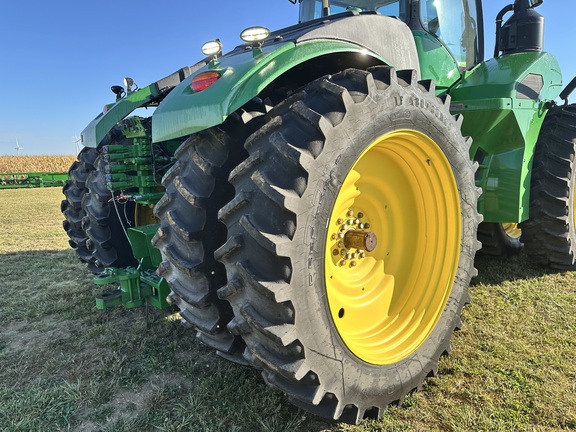 2017 John Deere 9470R Tractor 4WD