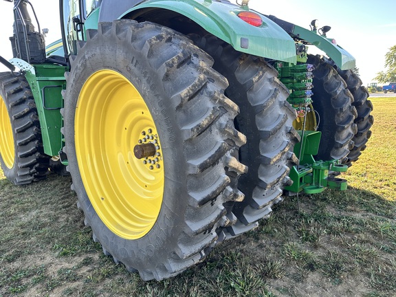 2017 John Deere 9470R Tractor 4WD