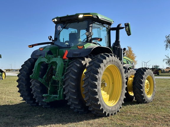 2022 John Deere 8R 340 Tractor