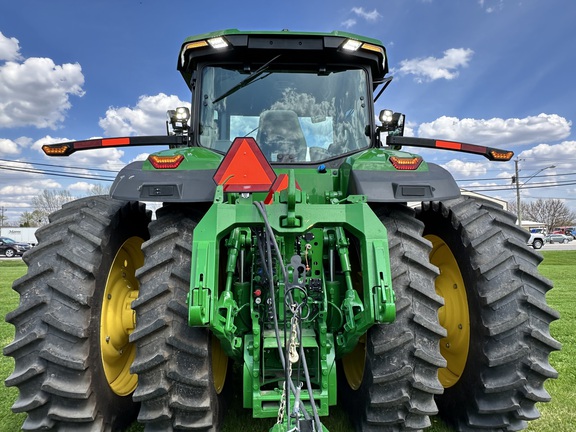 2023 John Deere 8R 340 Tractor