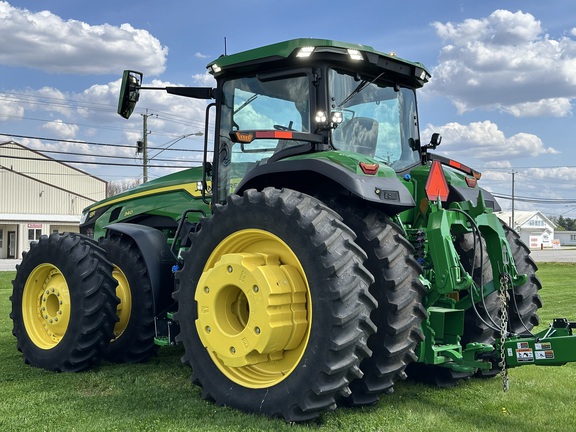 2023 John Deere 8R 340 Tractor