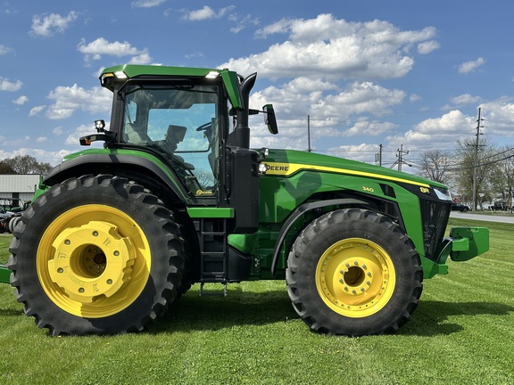 2023 John Deere 8R 340 Tractor