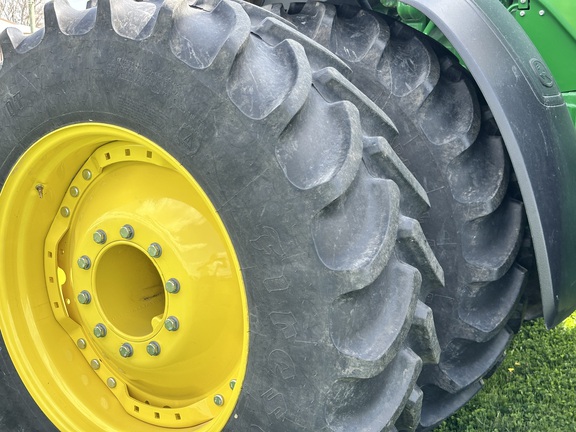 2023 John Deere 8R 340 Tractor