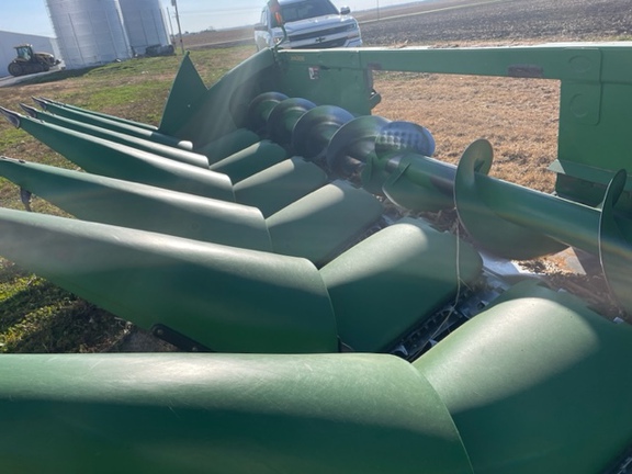 2013 John Deere 608C Header Corn Head