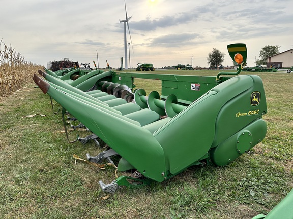 2008 John Deere 608C Header Corn Head