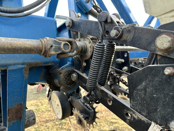 2004 Kinze 3600 Planter