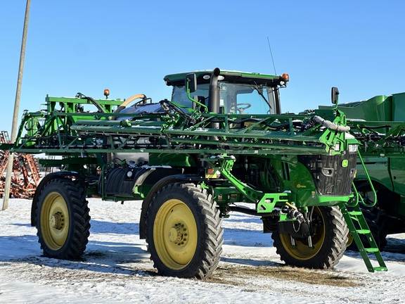 2019 John Deere R4038 Sprayer/High Clearance