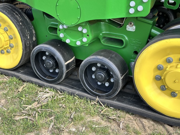 2023 John Deere 9RX 590 Tractor Rubber Track