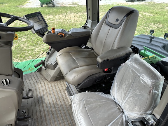 2023 John Deere 9RX 590 Tractor Rubber Track