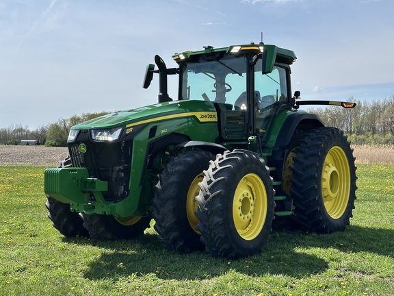 2023 John Deere 8R 340 Tractor