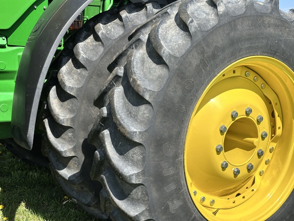 2023 John Deere 8R 340 Tractor