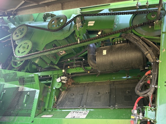 2022 John Deere S790 Combine