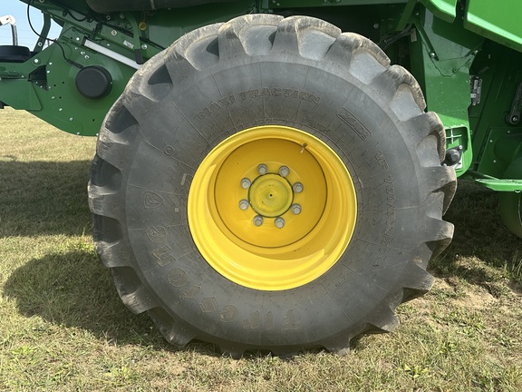 2022 John Deere S790 Combine