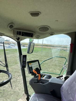 2022 John Deere S790 Combine