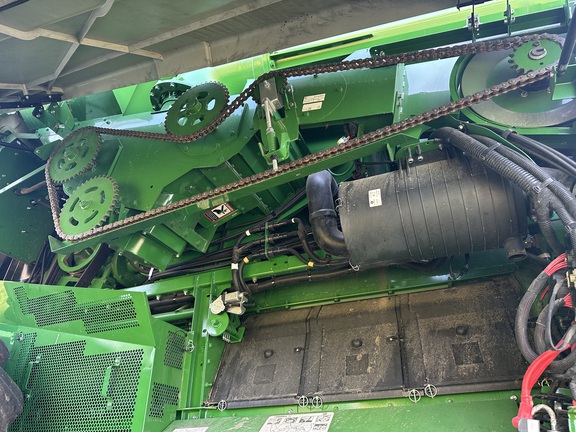 2024 John Deere S780 Combine