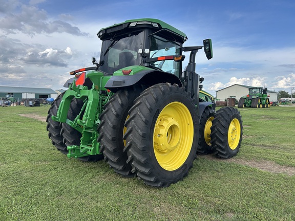 2024 John Deere 8R 370 Tractor