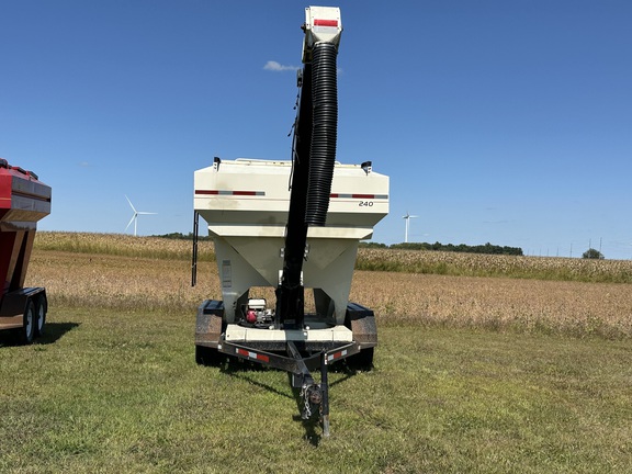 2004 Friesen 240 Tender